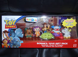 En toy story, andy recibe una figura de acción de buzz lightyear por su cumpleaños. Dan The Pixar Fan Toy Story Buddy Packs From Mattel Complete Guide Updated