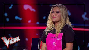 Her major breakthrough involves collaboration with nicky jam and reykon. Karol G Se Emociona Con La Actuacion De Fran Arenas Momentazo La Voz Antena 3 2019 Youtube