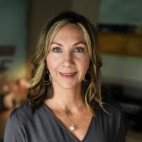 Jennifer Gray Email & Phone Number