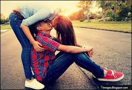 9 Images Cute Couple Kiss Sunset Road Outdoor Cute Couples Kissing Cute Couple Pictures Cute Couples