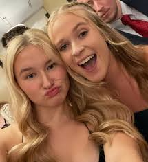 Hi!! My friend Haley and I are looking for a 3rd roommate for the 25-26  school year. We live in a house about 5-10 minutes from campus, the drive  is not bad