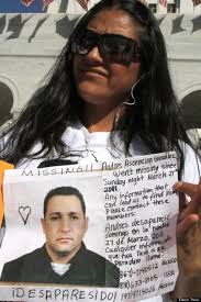 Si muero lejos de ti: Desaparecidos