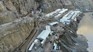 Ev, iş bölgeleri ve araçlar su altında kaldı. Artvin De Sel Bir Kisi Yasamini Yitirdi Uc Kisi Kayip Kronos News Bagimsiz Haber Sitesi