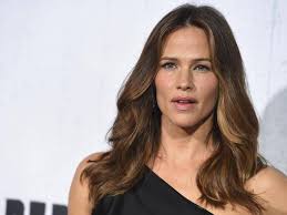 Jennifer garner is a versatile actress who stole our hearts early in her hollywood jennifer garner on instagram: Jennifer Garner To Star In Yes Day The Young Witness Young Nsw