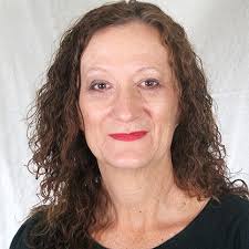 The Upward Bully in the Teaching Profession: How to stop your staff  bullying the boss. A guide for school leaders and middle managers.: Rosner,  Sandra: 9780646884028: Amazon.com: Books