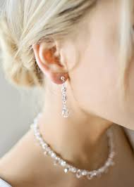 Des boucles d'oreilles de mariage redline à personnaliser. Boucles D Oreilles Mariee Pendantes En Cristal Et Strass Glamour Princesse D Un Jour