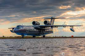 Бериева и производимый на иркутском авиационном заводе. Morskaya Aviaciya Vmf Rossii Poluchila Pervyj Samolet Amfibiyu Be 200chs Bmpd Livejournal