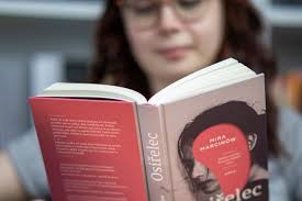 Z vojny doma, přes svou první psychiatrii. Daniel Hradecký vepsal svůj  život do Silážních jam