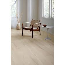 White oak flooring is valued for its strength. Grandeur Take Home Sample European White Oak Ire Mist Wirebrushed Engineered Hardwood Flooring 5 In X 7 In As 645640 The Home Depot