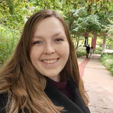 We are excited to introduce Jade Miller, one of our amazing Outpatient  Therapists based in Ashland! Jade says: I aim to create a warm and  welcoming environment where people can heal and