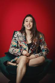 Sanremo2022: dieci domande alla ballerina Giulia Stabile, la fidanzata di  Sangiovanni | Vogue Italia