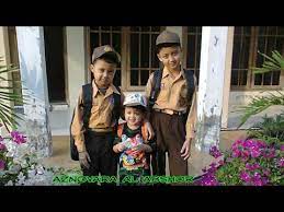 Oi.adik berjilbab ungu.jarang azmi mau menyambungnya mp3 duration 6:16 size 14.34 mb / aznovara al abshor 11. Lucuuuu Mas Azmi Dik Nauval Dik Rara Latihan Sholat Berakhir Joget Qosidah Gara2 Dik Rara Youtube