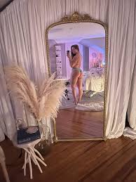 come play me and help me grow 💋