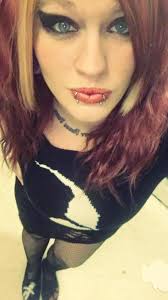 Hey i'm new:) let's be friend.