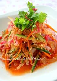 Amie sediakan sambal belacan campur dengan mangga. 33 Kerabu Ideas Asian Recipes Malaysian Food Food