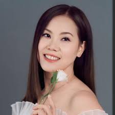 Nga LE (@ngalemakeup) • Facebook