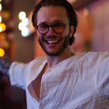 Oliver Hunt (@oliver.hunt.12) • Facebook