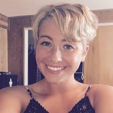 Mara Howard (@MissMaraHoward)