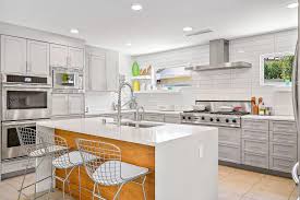 monday night voting! kitchens in