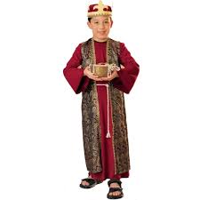 Según las escrituras bíblicas llevaron al niño jesús oro, incienso y mirra en el pesebre de belén donde nació. Modelo Da Roupa Dos Tres Reis Magos Pesquisa Google Trajes Biblicos Roupas Infantil Fantasias De Halloween Para Criancas