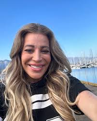 Ny girl then and Now #highschool #taylordayne