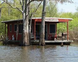 Sleeping In The Swamp Louisiana S Atchafalaya Basin Louisiana Swamp House Boat Louisiana Homes