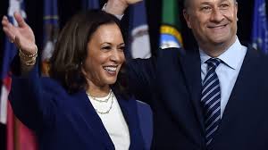 Douglas emhoff with his wife,. Doug Emhoff Kamala Harris Husband Will Be The Nation S First Second Gentleman