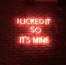 Find What You Love And Let It Kill You Neon Pin De Asha Monroe Em Neon Frases Bacanas Citacoes Aleatorias Placas De Neon