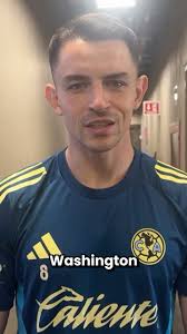 We mic'd up Alex Bono for the team photo. Enjoy 😁