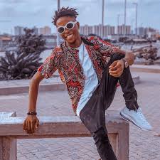 Laycon started out his musical journey very early, developing his art from secondary school. Lady Reveals How Her Mom Calls Laycon Babalawo Because Of His Looks 247 News Around The World