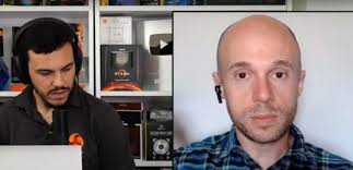 Представитель AMD объяснил, что вынудило Intel перейти на гибридную  архитектуру