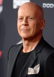 Bruce willis a 63 ans. Bruce Willis Acteur Scenariste Chanteur Interprete Premiere Fr