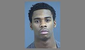 Charleston police arrest teen in armed robbery case