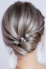 45 Modische Frisuren Fur Mittellanges Haar Steckfrisuren Kurze Haare Frisur Hochgesteckt Hochsteckfrisuren Mittellanges Haar