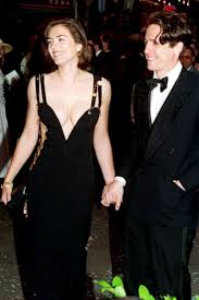 The actress looked stunning in the updated version of the. Why Versace Is Bringing Back Liz Hurley S Iconic Safety Pin Dress