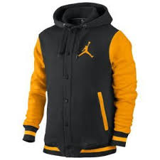 Black And Yellow Jordan Shirt Jordan Varsity Hoodie Men S Basketball Clothing Black University Gold Mens Outfits Hoodie Outfit Men Hoodies Men