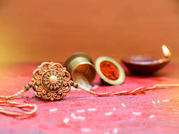 The dates vary year to year, but raksha bandhan is normally celebrated around this time, and this year it falls on . Go501l9pcpjawm