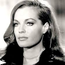 Who is the actress and singer from 1950s?