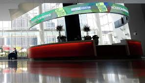 GRB shelter set to close after last-minute scramble finds room at HCC  warehouse