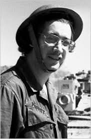 Nicholas Proffitt, 63, Novelist and War Correspondent, Is Dead