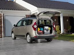 Fissa appuntamento privato in sicurezza. Dacia Lodgy 2013 Pictures Information Specs