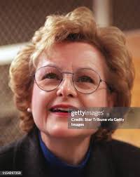 112 Sharonda Stock Photos, High-Res Pictures, and Images