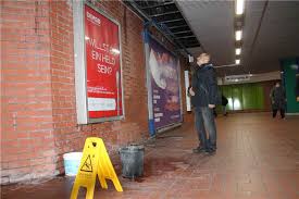 Lena steinkühler — dortmund, germany. U Bahn Stationen Kampstrasse Und Stadtgarten Sind Undicht