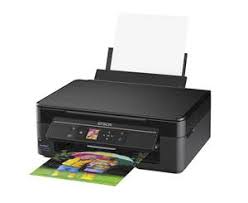 1 bezogen auf die gesamtgröße des druckers, mit geschlossenen kassetten; Epson Stylus Dx4400 Treiber
