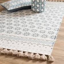 Toulon White Cotton Fringed Rug With Blue Motifs 90 X 150 Cm Teppich Teppich Flur Toulon