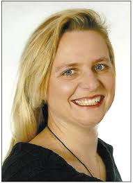 Wagnis Gottvertrauen: Unternehmer erzählen aus ihrem Leben : Lorenz, Karin:  Amazon.de: Bücher