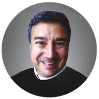 Lenny Delgado's Instagram, Twitter & Facebook