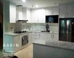 Kitchen set design klasik putih perumahan laverde cluster lunaire serpong utara; Jual Kitchen Set Dengan Meja Island Di Jakarta Selatan Kitchen Set Jakarta