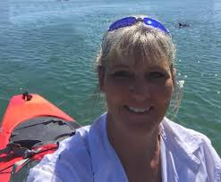 Imagine hearing the original narrator narrating from start of like ashs  start saying This Liko and Roy both 10 years old from the paldea region