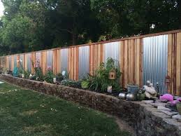 Fancy Diy Backyard Fence Ideas The Garden Glove Privacy Fence Landscaping Backyard Fences Backyard Privacy
